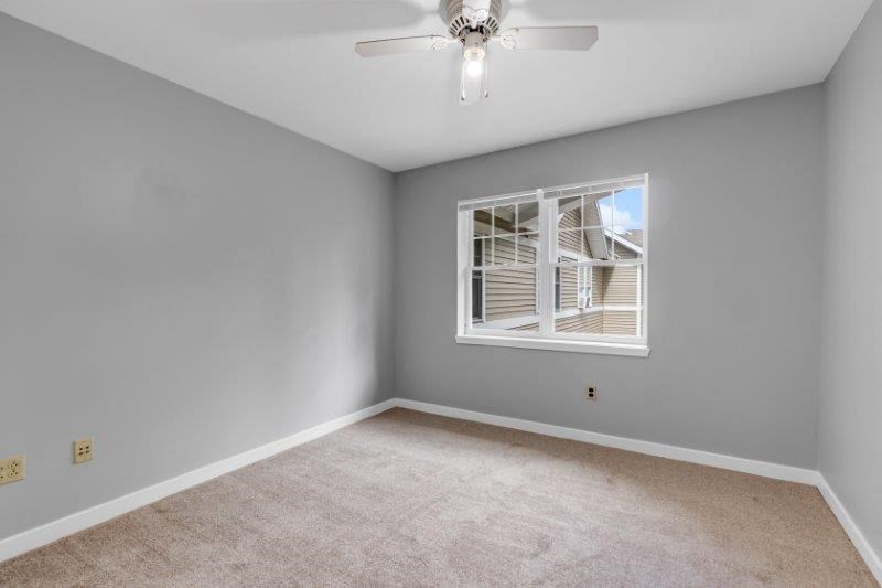 Spacious Second Bedroom at Haven West, Maine, 04011