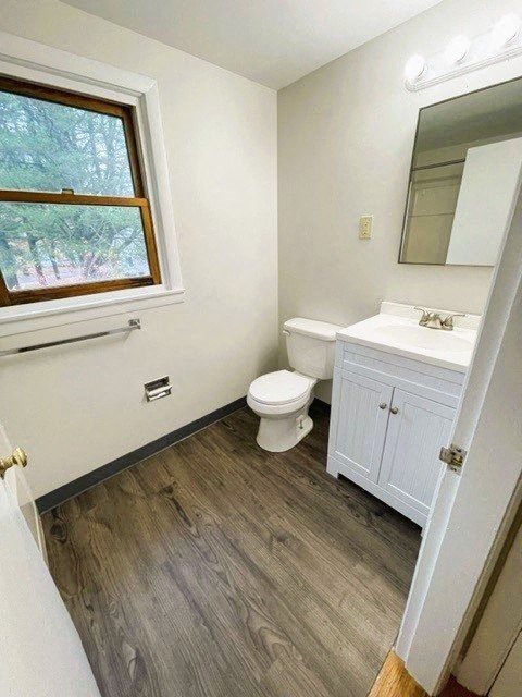 Full size bathroom