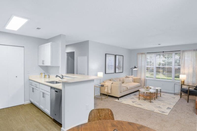 Town Walk At Hamden Hills Apartments photo