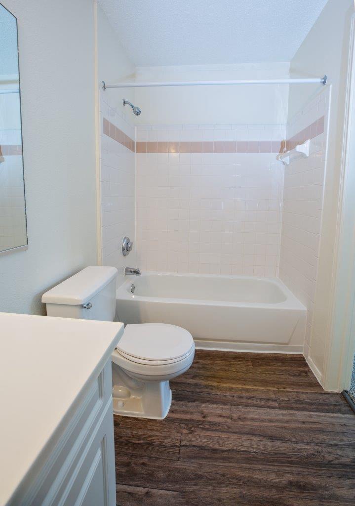 Bathroom Accessories at Town Walk at Hamden Hills, Connecticut