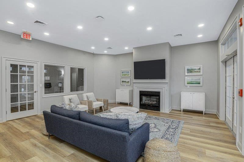 Pool Lounge - East Clubhouse at Town Walk at Hamden Hills, Hamden, CT, 06518