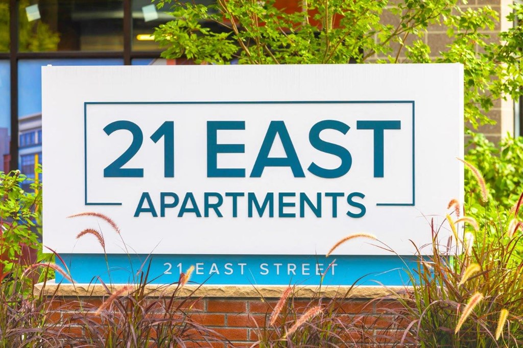 Monumental Sign - 21 East at 21 East Apartments, North Attleboro