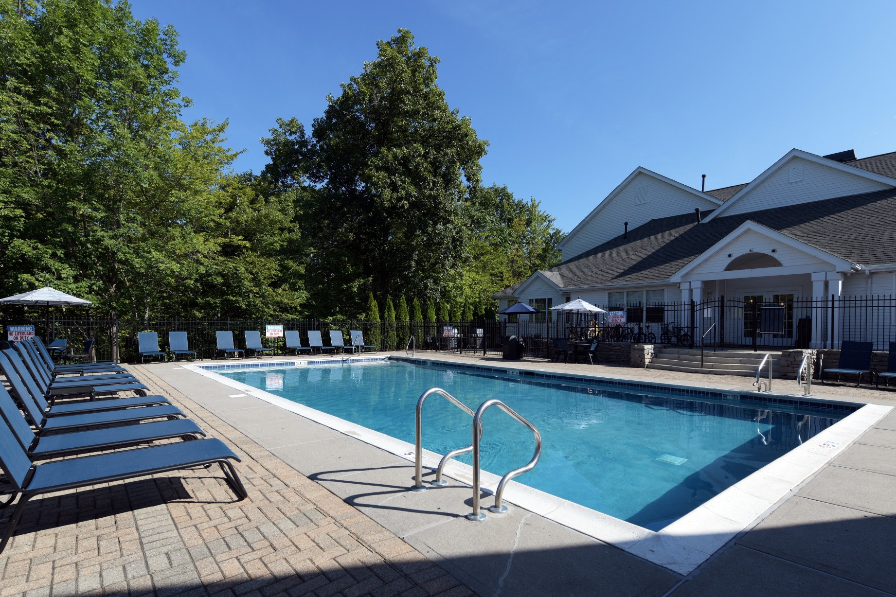 Town Walk at Hamden Hills Hamden, CT Apartments for Rent Photos