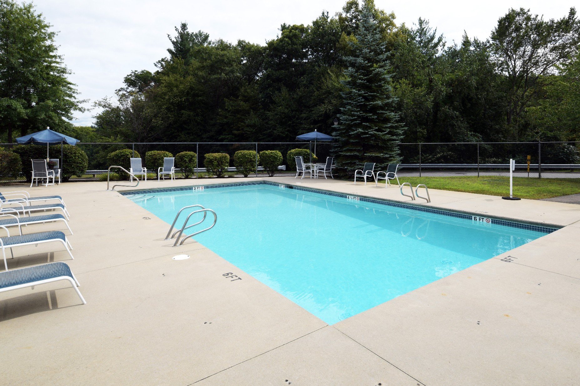 Pool Side Relaxing Area at Windsor Terrace, Hooksett, NH
