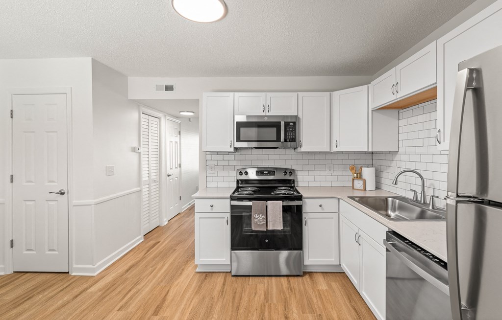 a photo of a kitchen