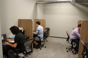 Business center with conference rooms for 4, 6 or up to 20 people as well as a work area with desk space for rent