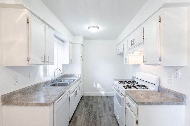 1-bedroom apartment at Parkwood Apartments in Lancaster, CA