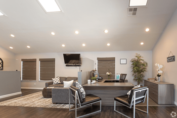 Leasing Office Property Image