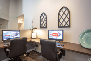 Office with High Speed Internet Property Image