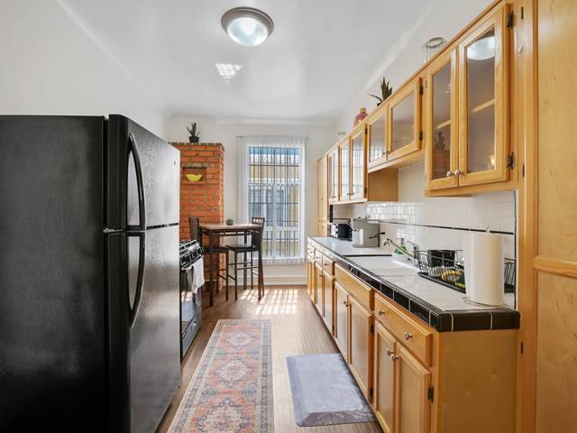 Studio apartment at The Langham Apartments in Los Angeles, CA