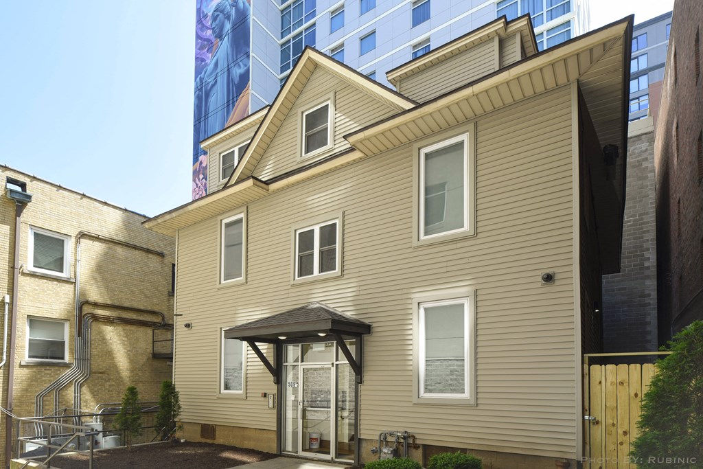 509 1/2 E. Green St.