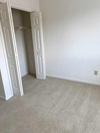 32 W. Loockerman Street 1-2 Beds Apartment for Rent - Photo Gallery 16