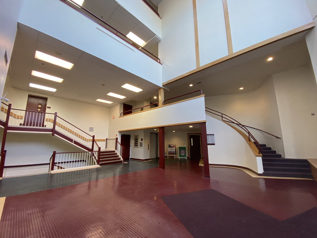Loockerman Square Apartments - Atrium Lobby