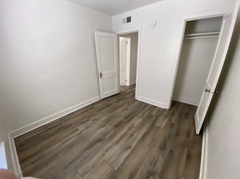 826 - 838 S Bradford St 2 Beds Apartment for Rent - Photo Gallery 18