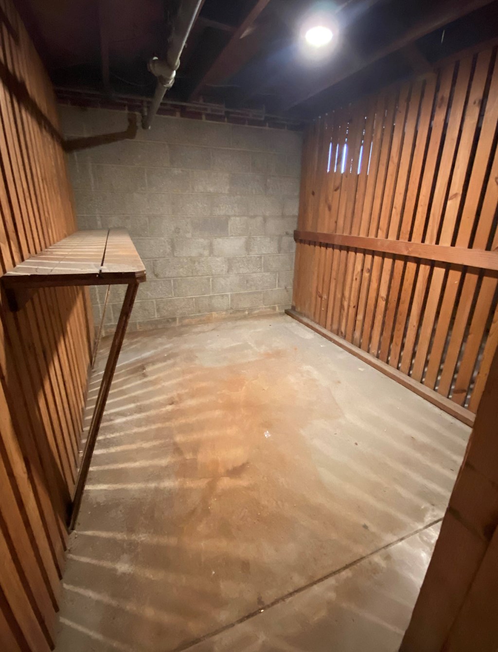 Mitten Apartments - Rentable storage units