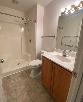 100-400 Hiawatha Lane 2-3 Beds Apartment for Rent - Photo Gallery 36
