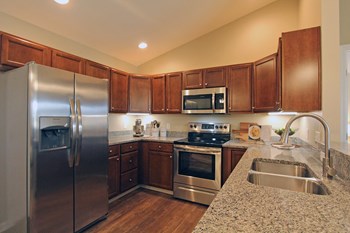 Kitchen - Photo Gallery 7