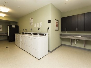 2515 Alabama Ave. SE 1-2 Beds Apartment, Affordable for Rent - Photo Gallery 3