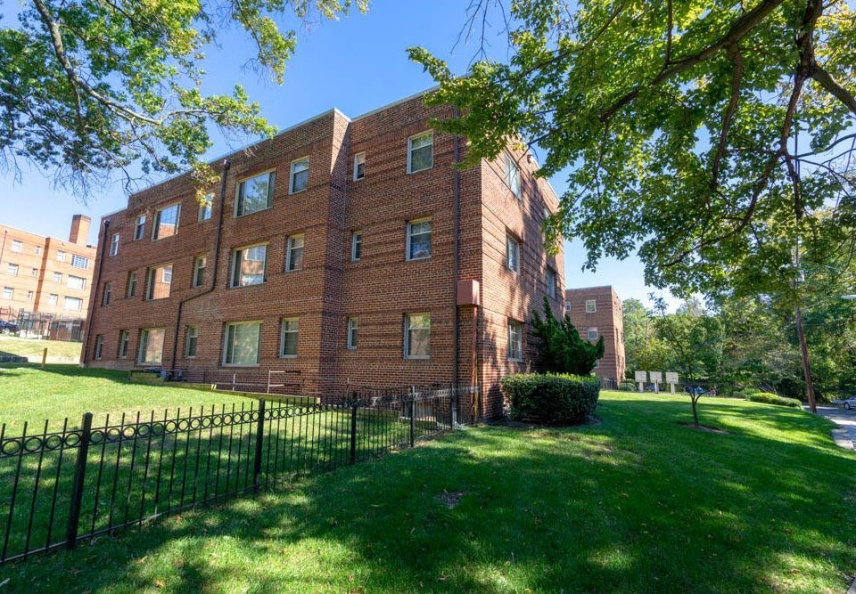 the building in which the apartment is located