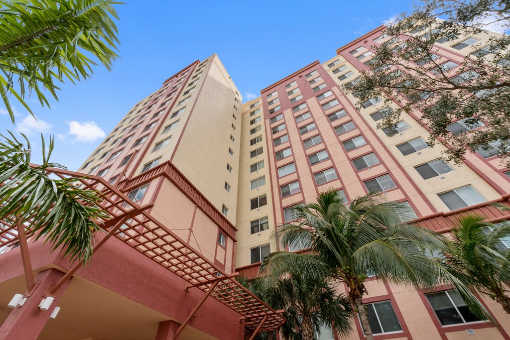 the building in which the hotel is located