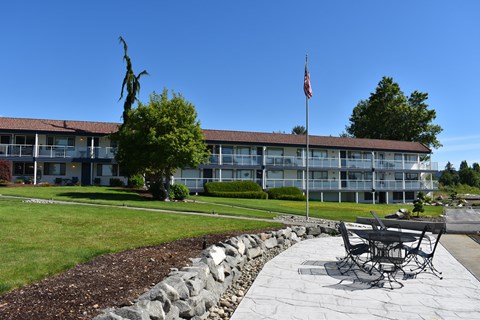 front of property, the breakers hotel & suites