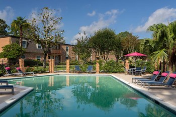 1855 Boulevard De Province Studio-2 Beds Apartment for Rent - Photo Gallery 2