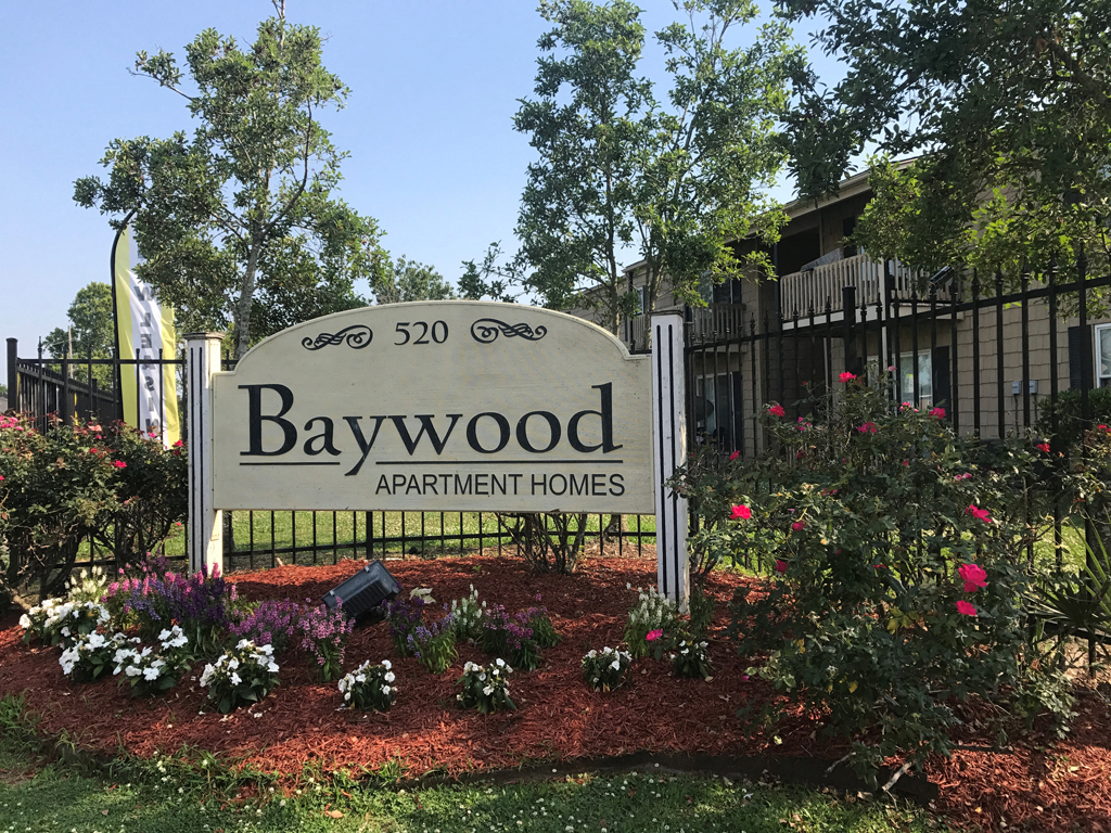 Baywood Apartments, 520 Wall Blvd, Gretna, LA RentCafe