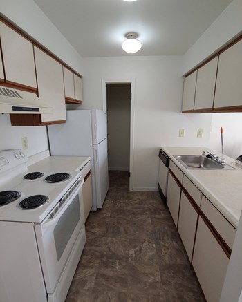 952 Dewey St. 1-2 Beds Apartment for Rent - Photo Gallery 2