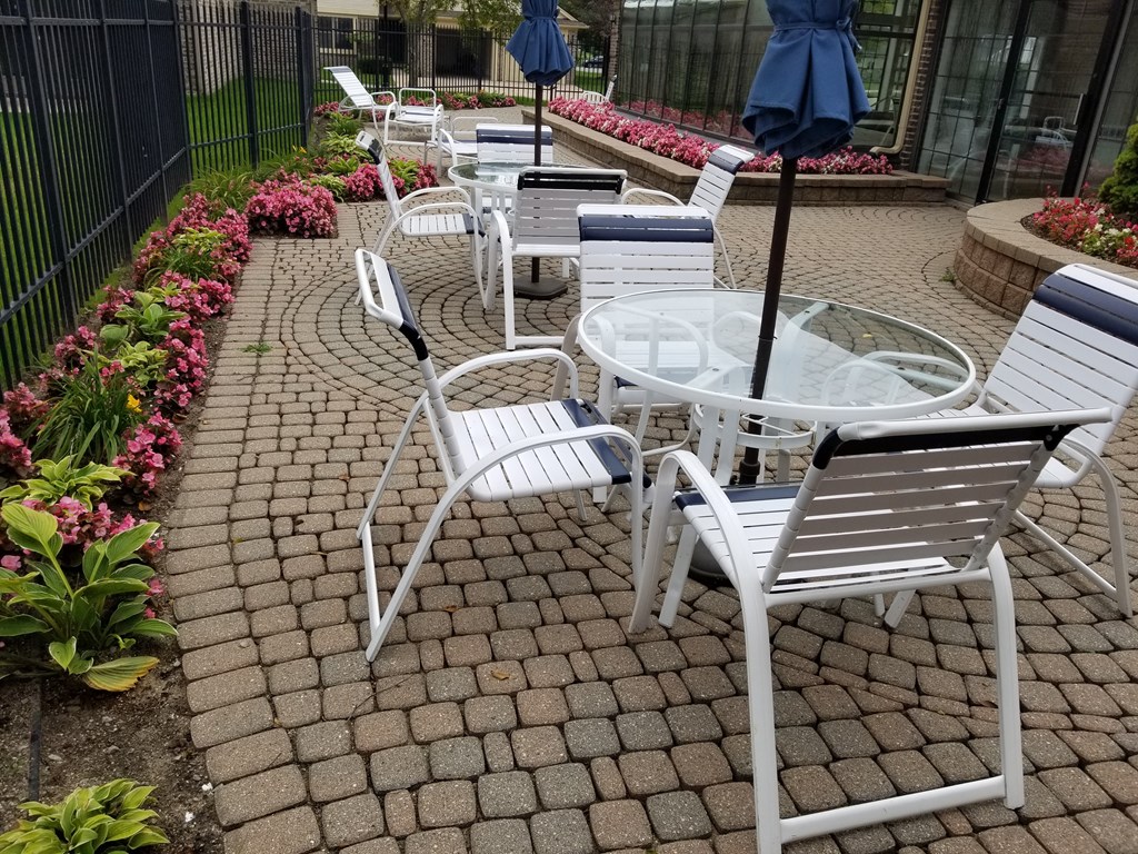 Apartments, outdoor patio, lounge area