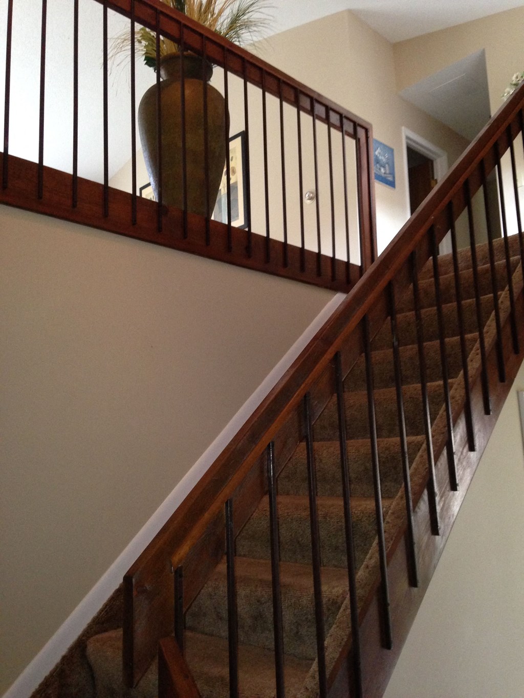 birchwood pointe apartments stairwell