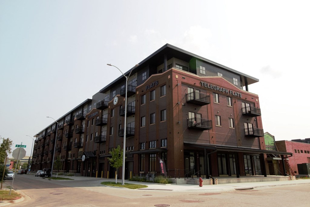 the building in which the hotel is located