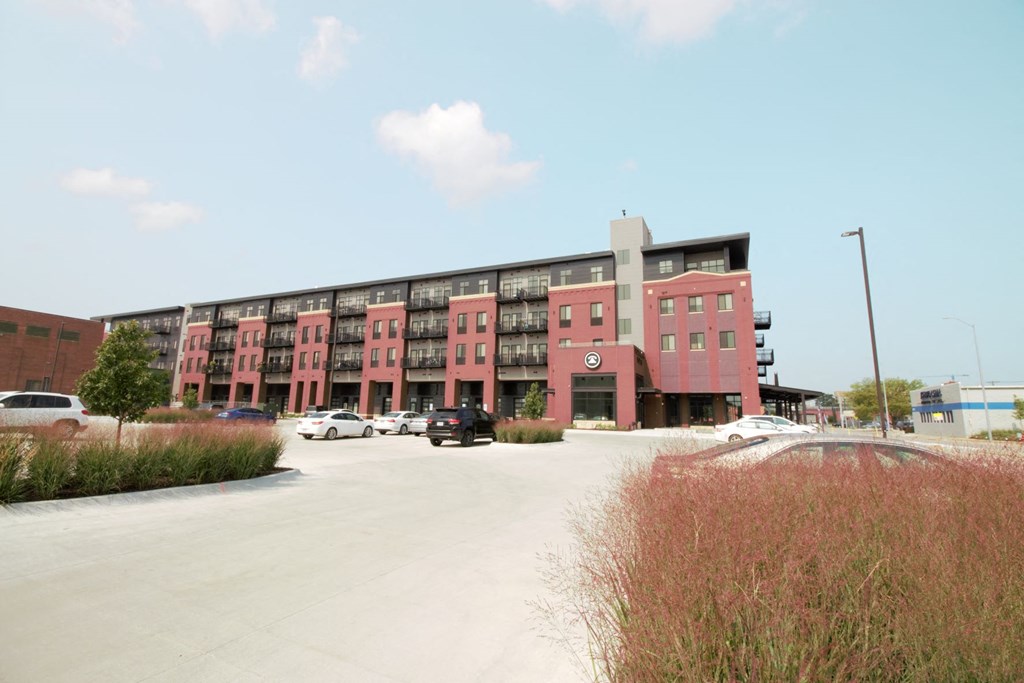 the building in which the hotel is located