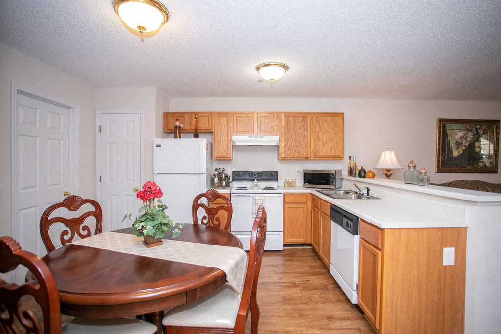 model kitchen with dining table