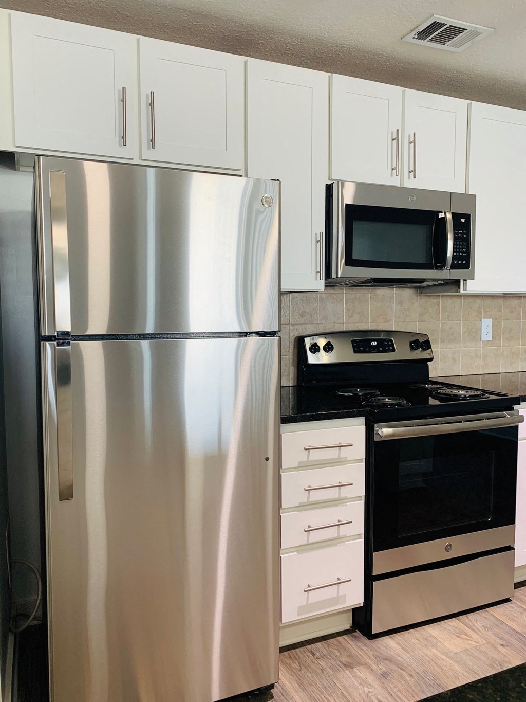 Renovated Piedmont Kitchen at West Inman Lofts Apartments, Atlanta, GA, 30312