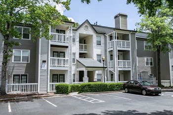 Carlyle Building 3 - Photo Gallery 29