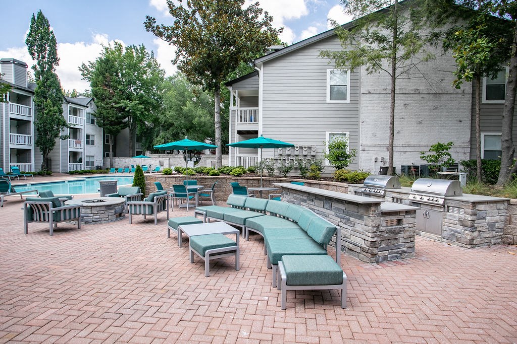 Grills & Fire Pit Area at The Carlyle at Perimeter, Dunwoody, 30338