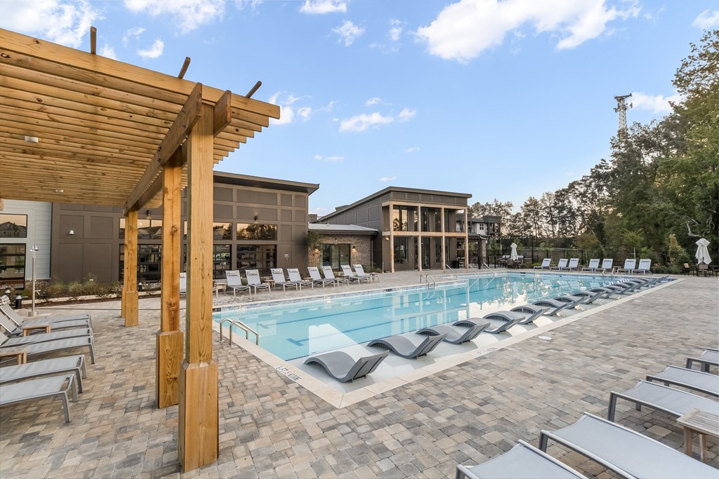 the reserve at city center amenities pool and chairs