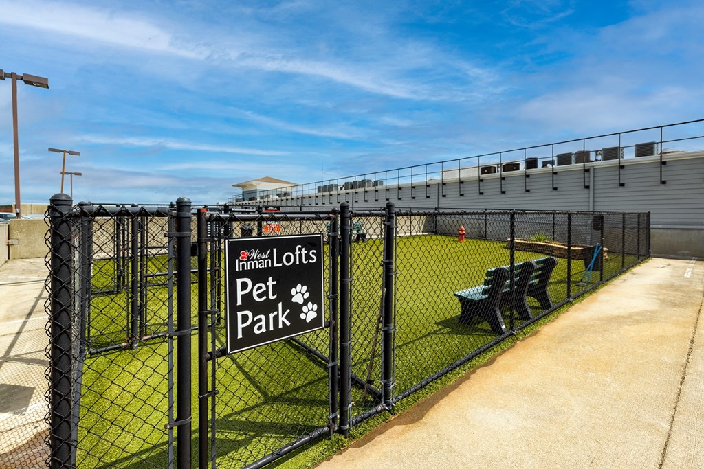 dog park at West Inman Lofts Apartments, Atlanta, GA
