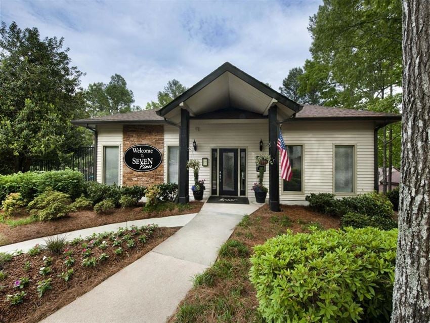 Clubhouse Exterior at Seven Pines, Alpharetta - Photo Gallery 1