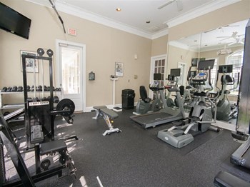 Fitness Center - Photo Gallery 4