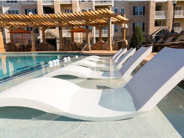 pool tanning ledge