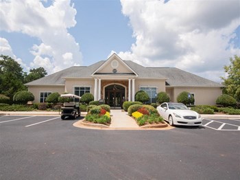 Leasing Office Exterior Leasing Office Exterior at Villas at Hampton, Georgia - Photo Gallery 2