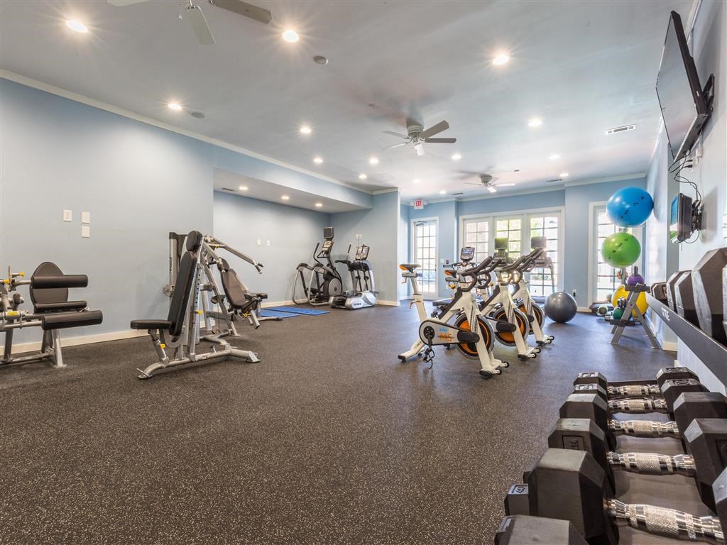Fitness Center at The Pointe at Suwanee Station, Suwanee, 30024