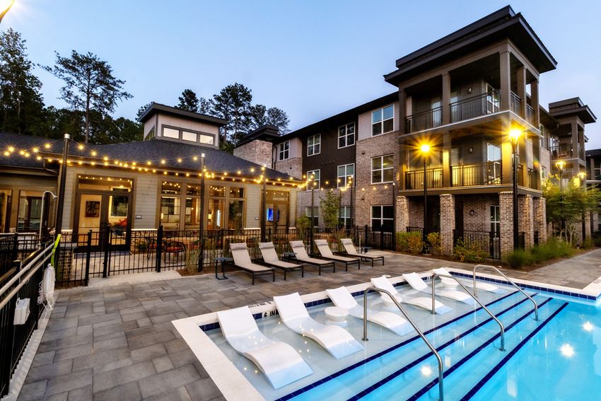 The Mason Sugarloaf Apartments, 5805 Sugarloaf Pkwy, Lawrenceville, GA RentCafe