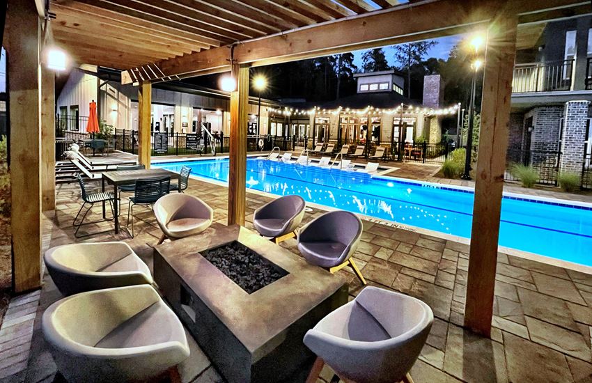 The Mason Sugarloaf Apartments, 5805 Sugarloaf Pkwy, Lawrenceville, GA