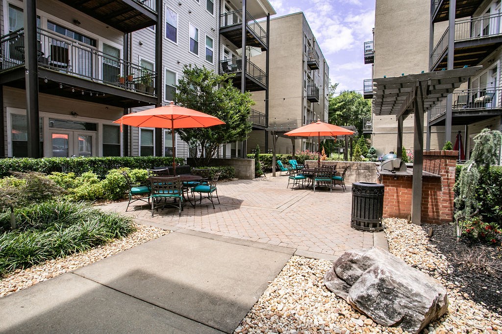 Courtyard 2 at Mariposa Lofts, Atlanta, GA