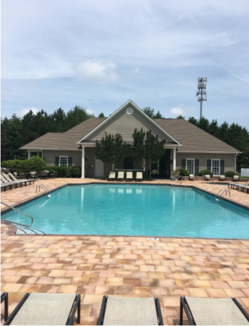 Resort-Style Swimming Pool