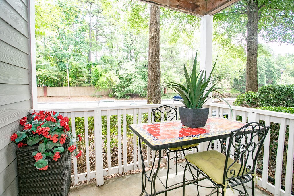 Patio Area at The Point at Perimeter, Dunwoody, GA