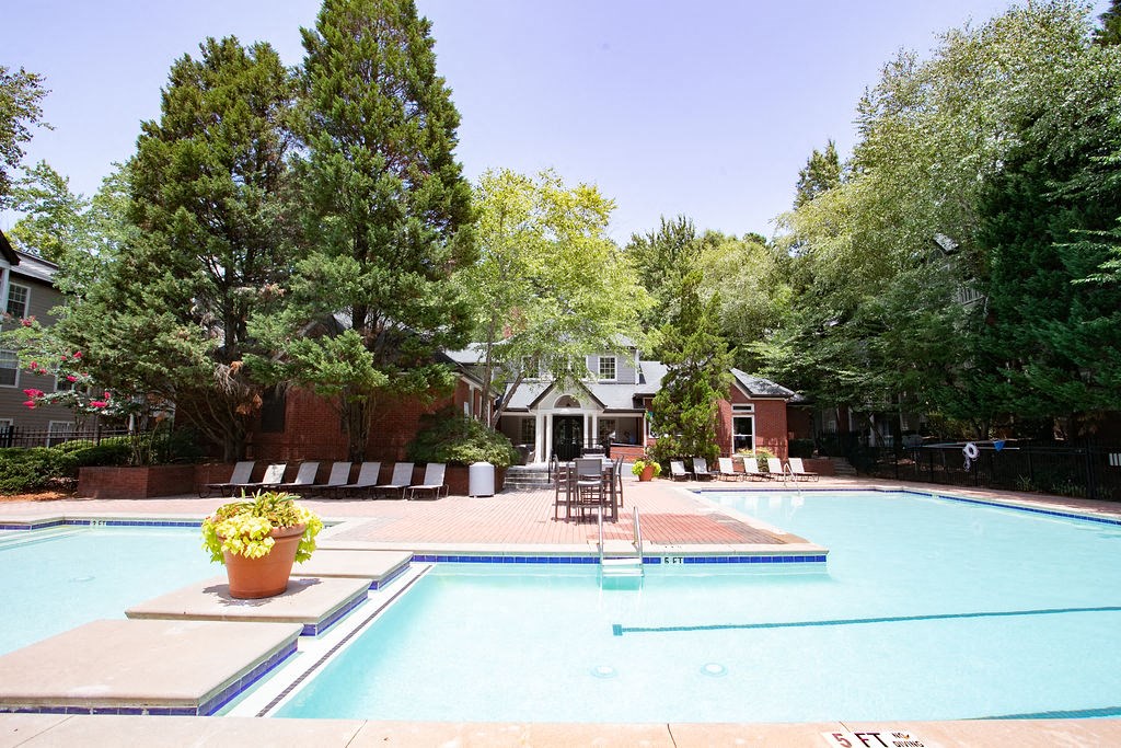 The Point At Perimeter Apartments, 100 Ashford Gables Drive, Dunwoody
