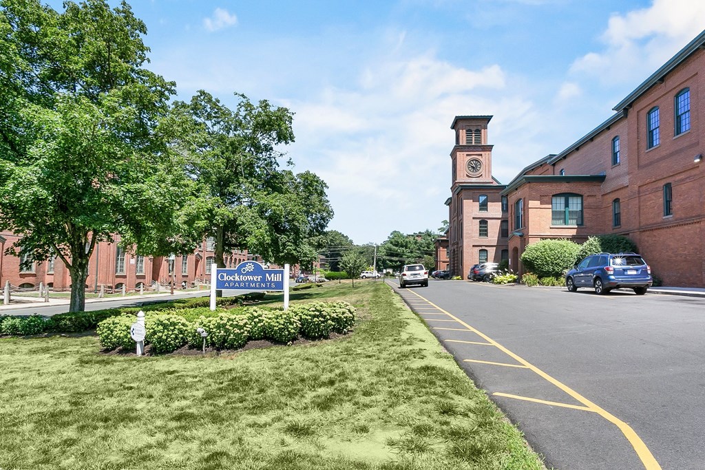 Exterior Landscape at Clocktower and Velvet Mill Apartments, Manchester, CT, 06040